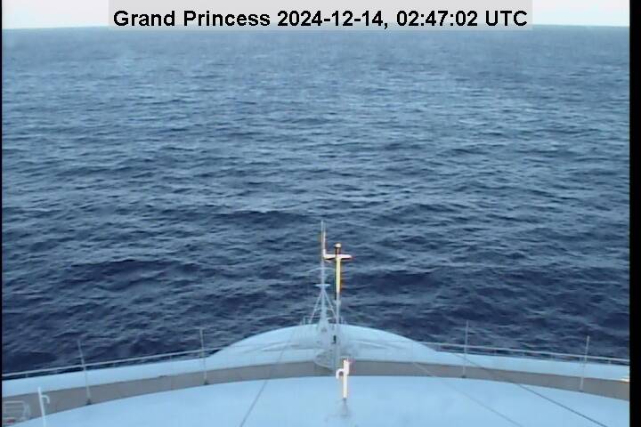 A live picture from the bridge of the Grand Princess